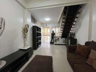 For Sale: Makati Metropolitan Ave 3BR Townhouse in San Antonio Village