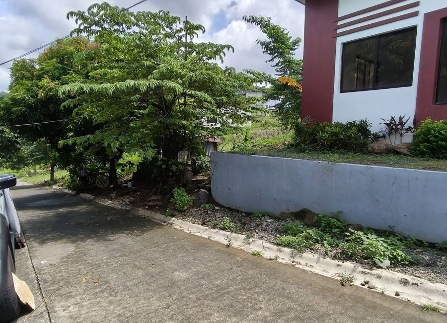 East Borough Place, Mahabang Parang, Angono, Rizal image 2