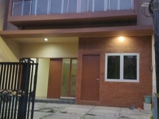 Dijual Rumah Baru Minimalis, Bebas Banjir, di Pulomas Jakarta Timur