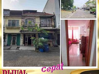 DIJUAL MURAH  RUKO  2 3/4 LANTAI DI PERMATA TAMAN PALEM. PARKIRAN LUAS SEKALI.CENGKARENG JAKARTA BARAT