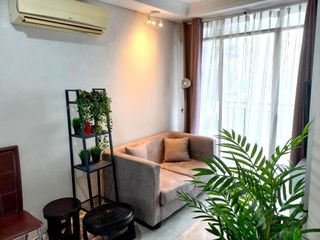 JUAL RUGI! BU! CEPAT! Apartment Gardenia Boulevard Pejaten. Furnished.