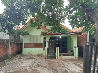 RUMAH DIPUSAT KOTA CIREBON