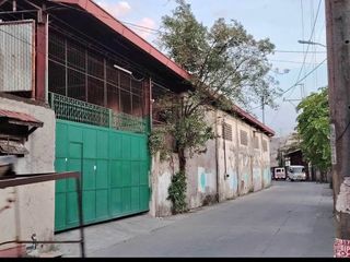 Warehouse at Mapulang Lupa Valenzuela City
