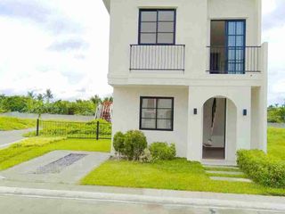 2 TOILET AND BATH, 3 BEDROOMS IN BRGY. SAN CRISPIN, SAN PABLO LAGUNA