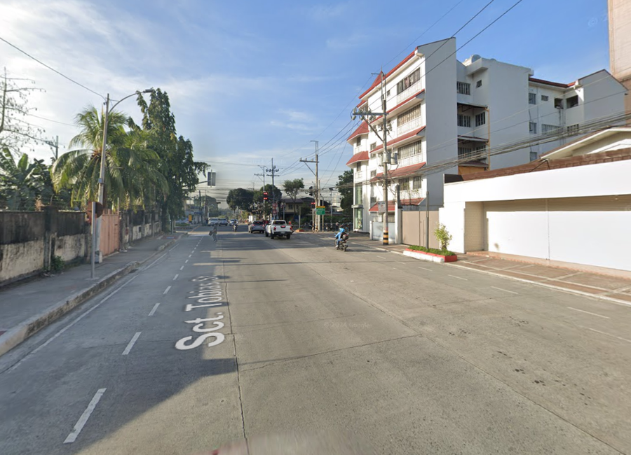 Commercial Building in Quezon City For Sale | Lamudi.com.ph