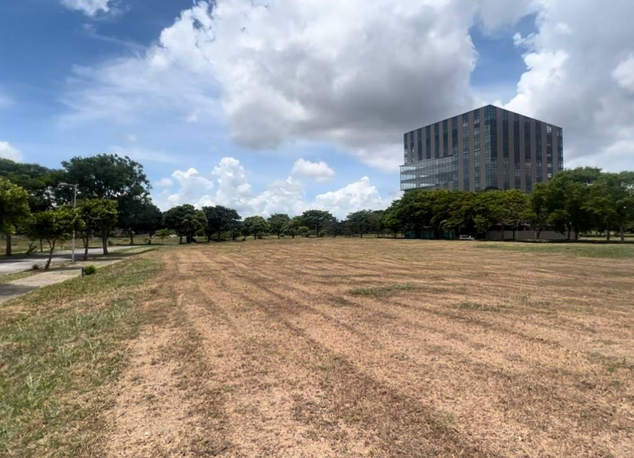 Nuvali Boulevard, Santo Domingo, Santa Rosa, Laguna image 2