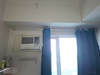 BLUE26XX: For Rent Semi Furnished Studio in Blue Residences