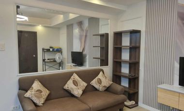 Condo Unit for Sale at San Lorenzo Place, Chino Roces Ave., Makati City