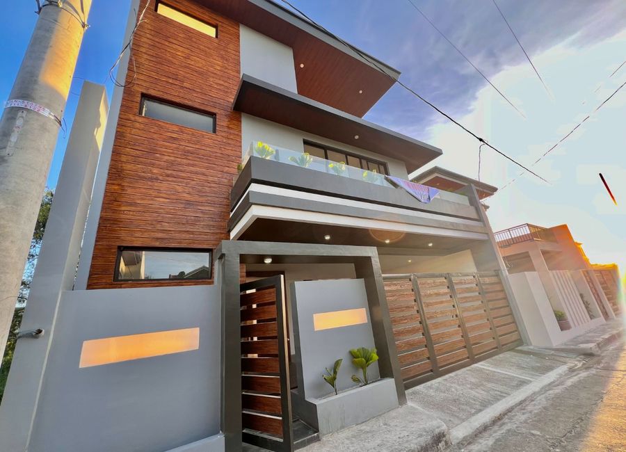 Molave Street, Greenwood 5, Cainta, Rizal