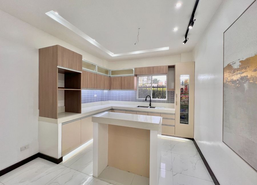 Molave Street, Greenwood 5, Cainta, Rizal image 3