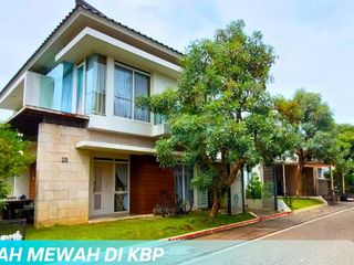 TURUN HARGA Rumah 2 lantai bagus siap huni mewah di Jl. Purbasekar Kulon, KBP