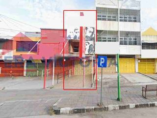 Ruko Dengan Halaman Belakang Luas (tanah ngantong)  di daerah pertokoan ramai di Jalan M.Yamin Padang, cocok untuk Bakery, Tailor atau Usaha Lainnya