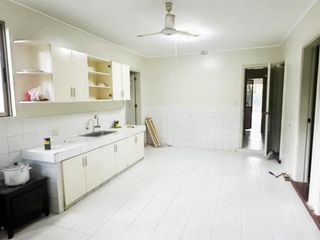 2-Storey 4BR Home FOR LEASE with Pool & Garden in Dasmariñas Village, Makati