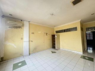 Ruko 3lt murah lokasi Jl. Tuanku Tambusai / Nangka Pekanbaru