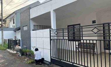 Dijual Rumah siap huni Di Perumahan Mega Cinere jalan Cinere Raya, Depok