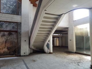 Dijual Ruko Ex Gedung Hilton 3 Lantai Lokasi Strategis Di Bandung