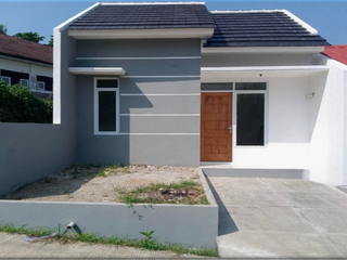 Minimalist Home in Alam Cikadu Indah Commercial Residence – Purwakarta