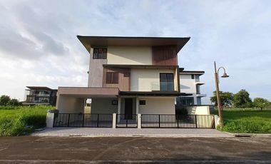 FOR SALE Brand New House in Alabang West