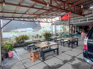 Cafe dan Rumah Jl. Yos Sudarso Induk (Ahmad Dody)