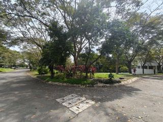 591 sqm Corner Lot for Sale in Santa Rosa Laguna