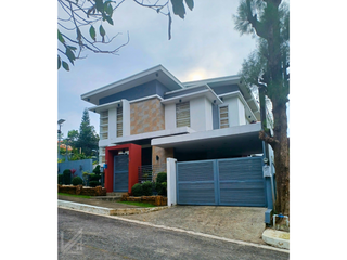 Fully Furnished 2-Storey House for Sale in Royale Tagaytay with Golf Share Privilege