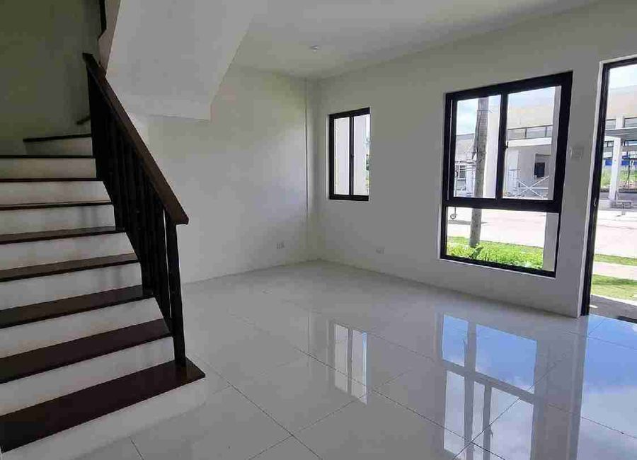 M. K. Lina Street, 1, Poblacion, Lipa, Batangas