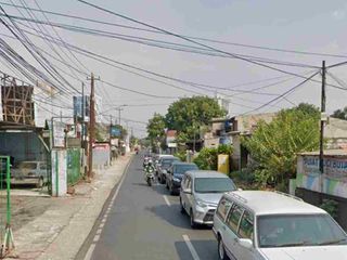 Dijual Cepat Bangunan di Pinggir Jalan raya dekat dgn Tol TB Simatupang Jakarta selatan