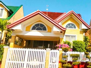 Fully Solar 3BR House - La Marea Hills, San Pedro Laguna (CLEAN TITLE and NO FLOODING)