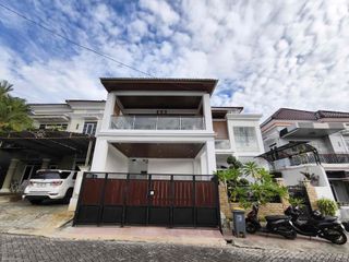 RUMAH MEWAH SIAP HUNI SEPINGGAN PRATAMA