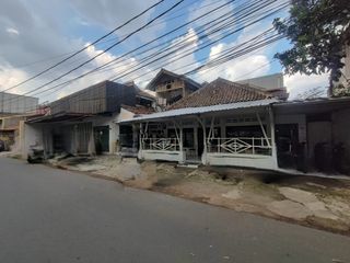 Lelang rumah pusat kota kebon pisang bandung