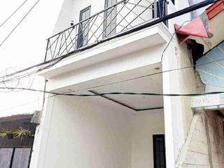 Rumah 2 Lantai di Bintara Bekasi Barat Akses Mobil Hanya 400jt-an