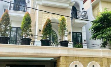 Rumah Di Cilandak - Design Modern Classic By Emporio