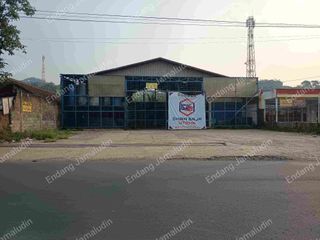 PELUANG EMAS! Gudang Bekas Toko Besi Strategis berkelas ekonomis omset Menjanjikan!
