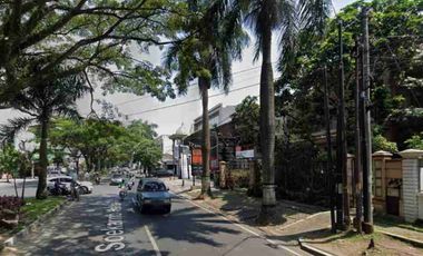 Rumah di Poros Soekarno Hatta Malang