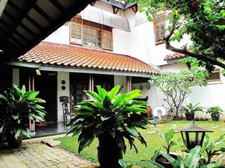 Rumah diKaveling Deplu Adam Malik Cipadu Tangerang