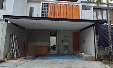 Villa Full Furnished Dalung Dekat Padonan Badung Bali