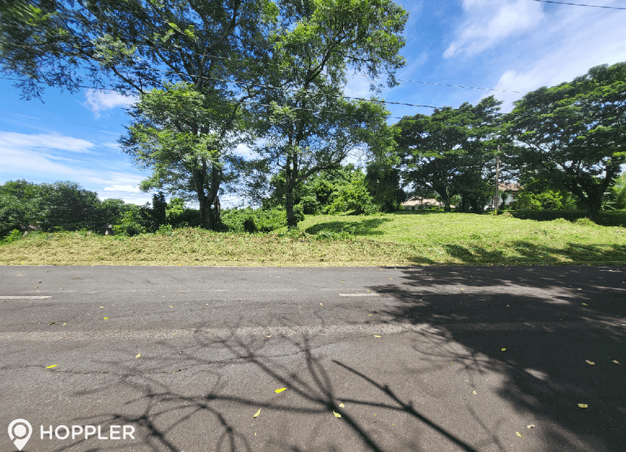 Plantation Drive, Plantation Hills, Suplang, Sulpoc, Tanauan, Batangas