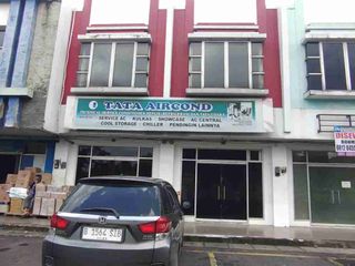 super murah ruko gandeng di grand wisata tepat nya di pasar modern lambasri tambun selatan