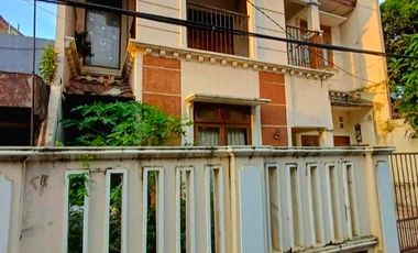 Rumah Di Jl.Purwodadi,Menteng