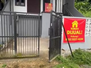 Rumah Jln. Suryanata Perum Bukit Pinang Raya 1. Samarinda