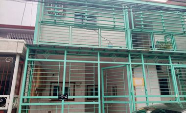 4 Bedroom House and Lot for Sale in Bf Resort village Las Piñas