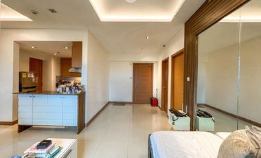 Trion Towers 2BR for Sale at BGC -- Facing American Cemetery