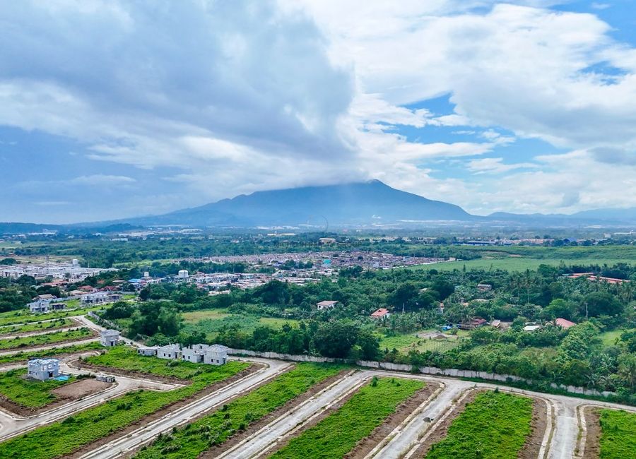 Moore Street, Avida Southfield Settings, Canlubang, Calamba, Laguna image 3