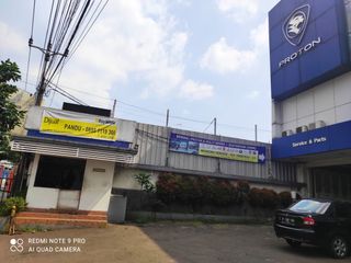 TURUN HARGA DIJUAL/DISEWAKAN GEDUNG SHOWROOM 3½ LANTAI TERMASUK BENGKEL DAN BODY REPAIR*  DI JL. KARTINI RAYA, PANCORAN MAS DEPOK