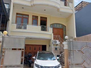 DIJUAL RUMAH TUA HITUNG TANAH  DI KELAPA NIAS, KELAPA GADING JAKARTA UTARA