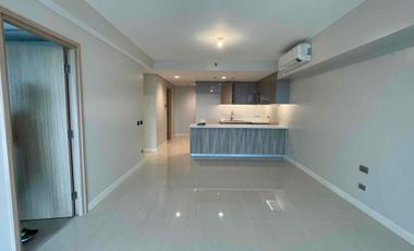 Empress Tower 3 Bedroom Units for Sale at the Capital Commons