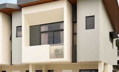 Easton Park: Townhouse, Unit A (corner) for Sale in Brgy Macamot, Binangonan, Rizal