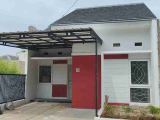 Rumah Cluster 10 menit ke Pintu  Tol Sadang