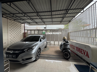 Dijual Cepat Ruko jalan pahlawan Medan perjuangan , Ruko bekas klinik kecantikan dalam sudah full furnish