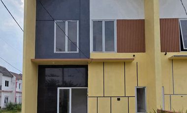 Rumah 2 Lantai 2 Kamar Tidur di Komplek Kaisar Ciseeng J-15 Harga di Bawah 600jt